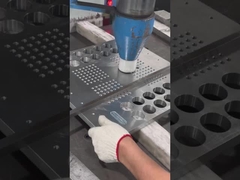 Pièces en plastique personnalisées tournantes pour tubes de pompe