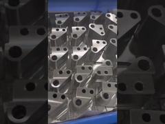 pièces d'usinage CNC sur mesure à base de prototype en aluminium