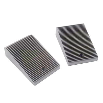 Bon prix Parties de fabrication CNC personnalisées de précision pour les accessoires de moto en ligne