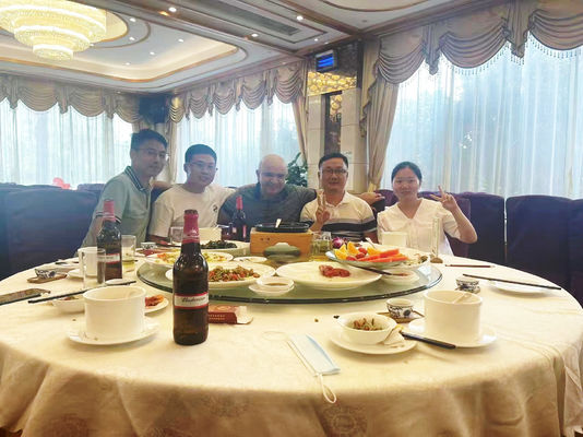 Bon prix Frais d'échantillonnage L'usinage CNC requis de pièces en aluminium 6061-T6 avec une tolérance ±0,01 ±0,005 mm en ligne