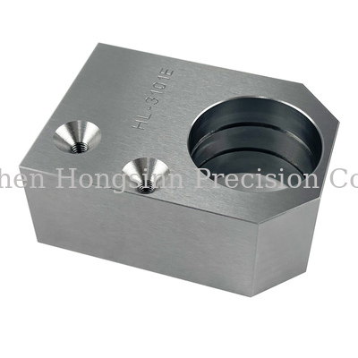 Bon prix Pièces d'usinage CNC de haute précision avec production personnalisée OEM et options de matériaux multiples En ligne